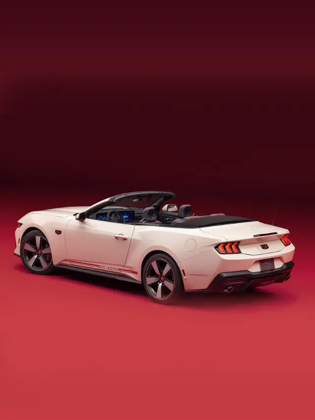 Ford Mustang High-Performance Package in 2025
