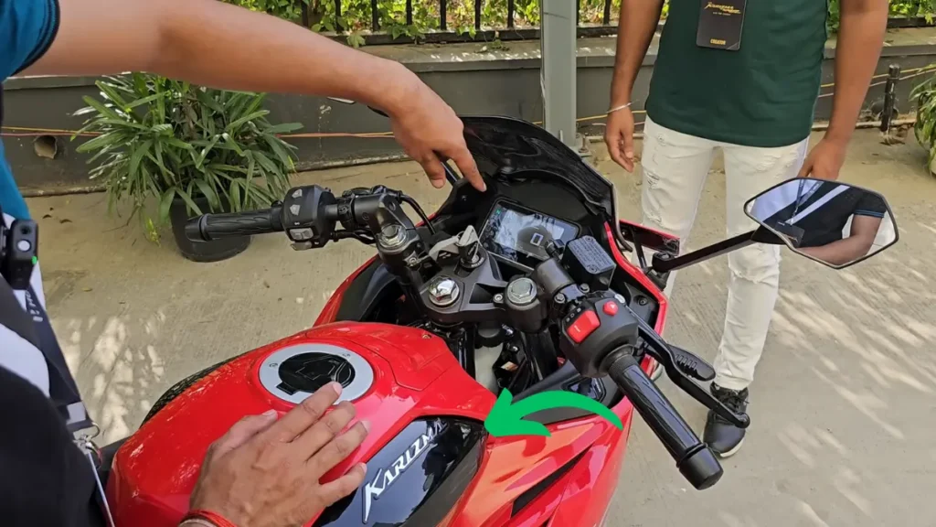 Hero Karizma XMR 210